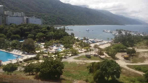 Aguja Azul 4 personas